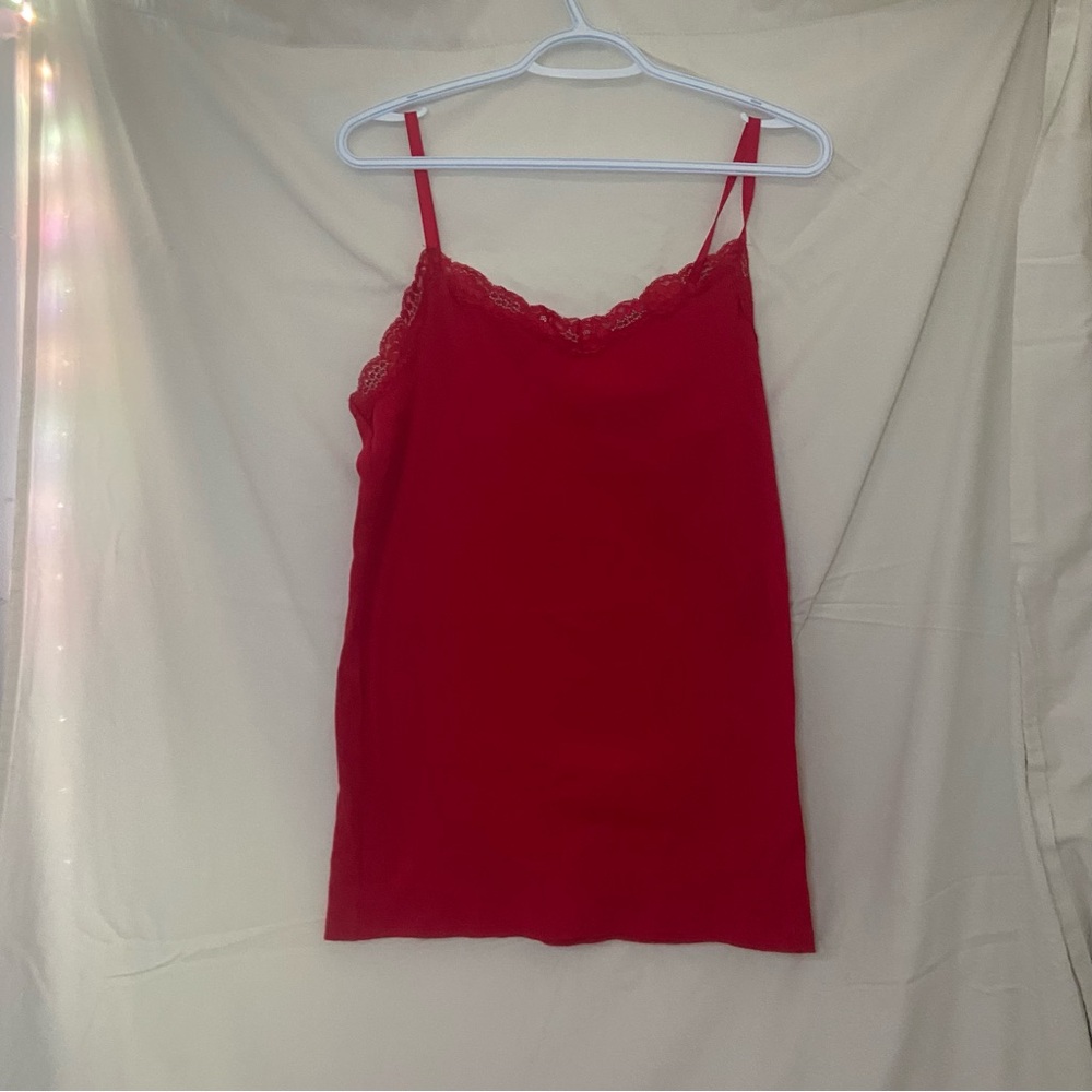 ☾.݁ᛪ༙ XL Red Lace Trim Cami Top with adjustable Straps